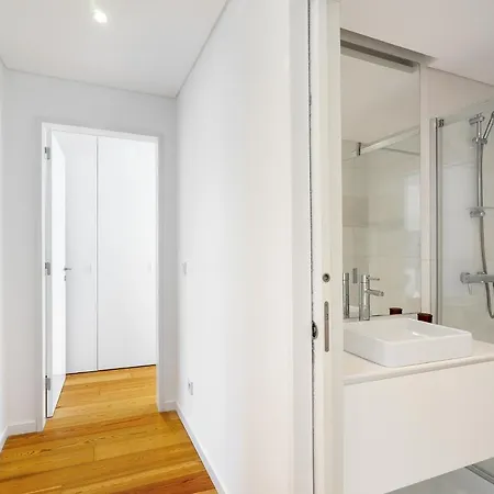 Whome Urban Retreat W/Parking, Elevator & Ac By Benfica Stadium Lisbon Exterior photo