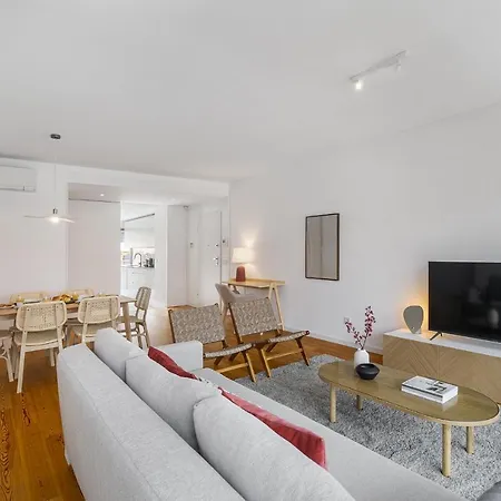 Whome Urban Retreat W/Parking, Elevator & Ac By Benfica Stadium Lisbon Exterior photo