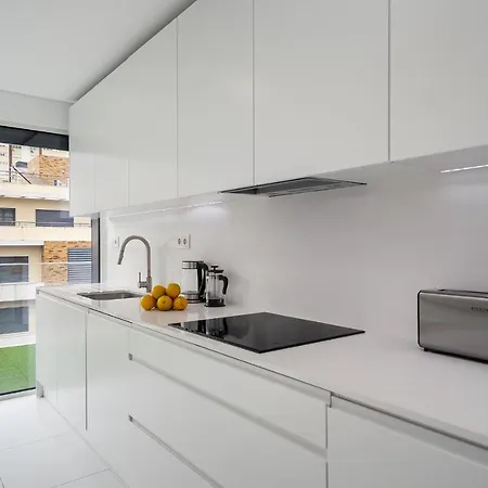 Whome Urban Retreat W/Parking, Elevator & Ac By Benfica Stadium Lisbon Exterior photo