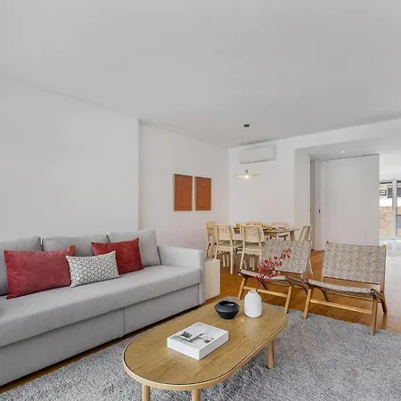 Whome Urban Retreat W/Parking, Elevator & Ac By Benfica Stadium Lisbon Exterior photo