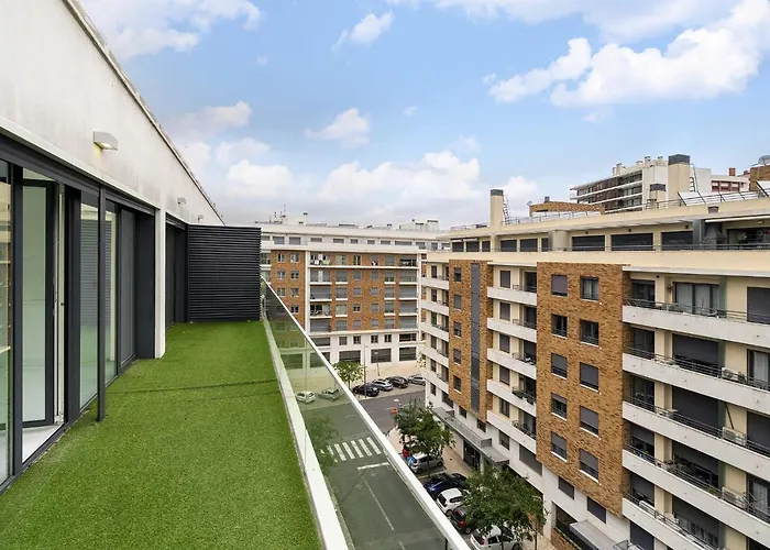 Whome Urban Retreat W/Parking, Elevator & Ac By Benfica Stadium