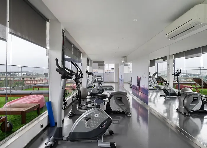 Whome Urban Retreat W/Parking, Elevator & Ac By Benfica Stadium
